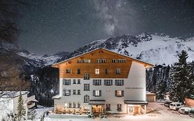 Hotel Alpensonne - Panoramazimmer & Restaurant