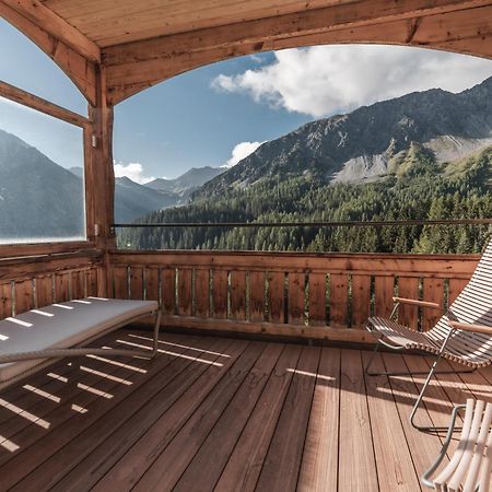 Hotel Alpensonne - Panoramazimmer & Restaurant Arosa Room photo