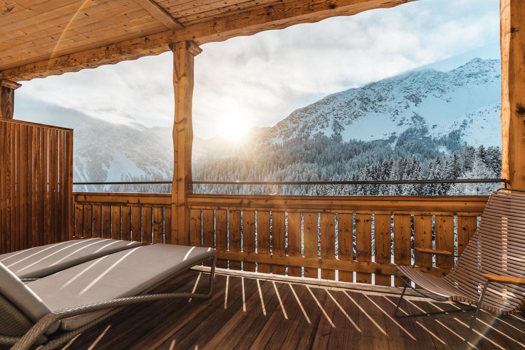 Hotel Alpensonne - Panoramazimmer & Restaurant Arosa Room photo